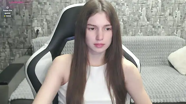 Snapshot of MissMiaCutie chatting on 09-22-25, 11:49 MissMiaCutie online show from 09-22-25, 11:49