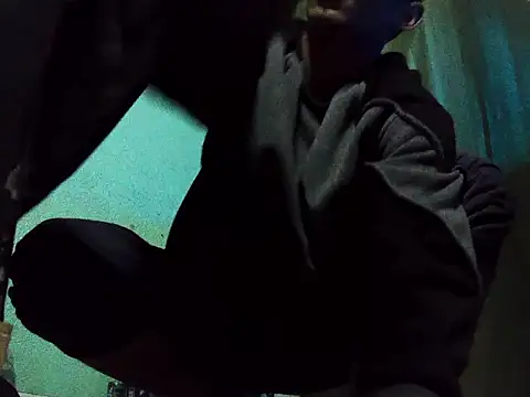 andrescaraballo online show from 11-10-25, 03:22