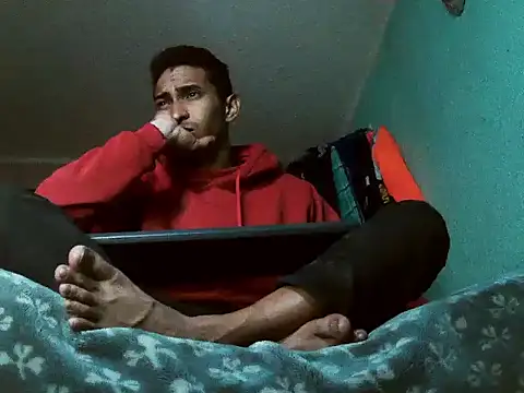 andrescaraballo online show from 10-28-25, 04:35