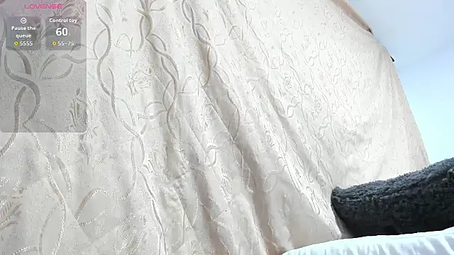 Kylie2211 online show from 01-06-26, 02:15