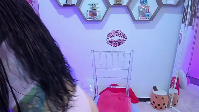 SharonSander online show from 02-28-25, 02:20