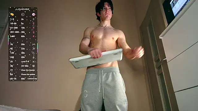 ChristianLevine  online show from 02-11-26, 06:30