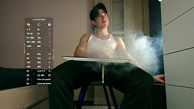 ChristianLevine  online show from 01-11-26, 05:03