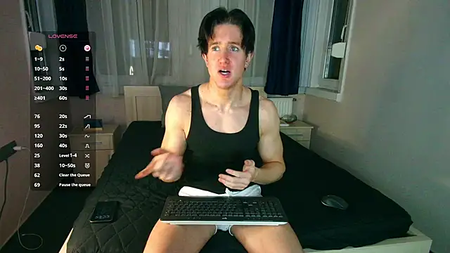 ChristianLevine  online show from 04-10-26, 09:22