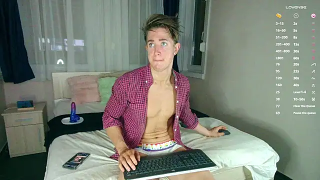 ChristianLevine  online show from 11-26-25, 03:12