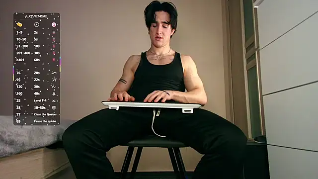 ChristianLevine  online show from 02-09-26, 04:16