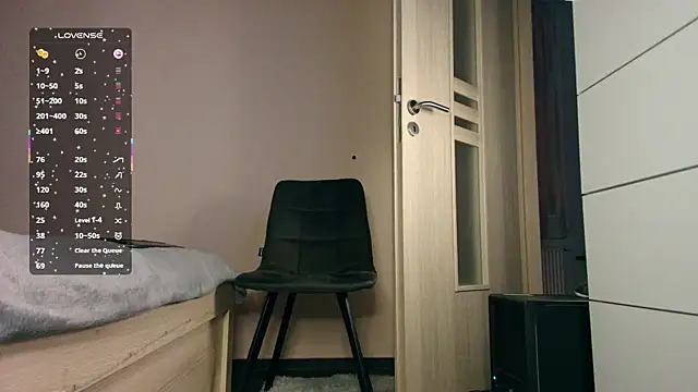 ChristianLevine  online show from 02-04-26, 06:14