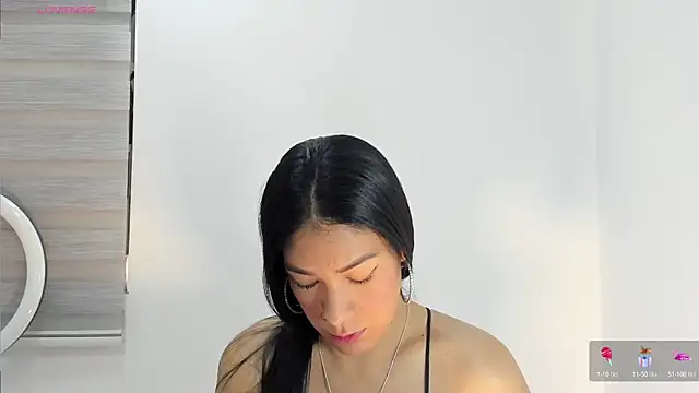 bella hadid1  online show from 10-02-25, 01:14