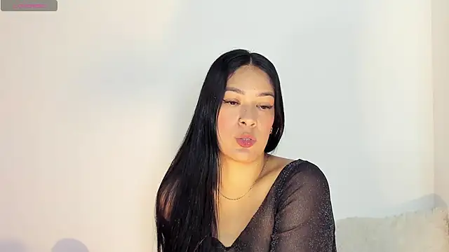 bella hadid1  online show from 06-21-26, 06:30