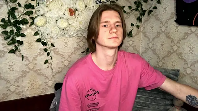 ArchiZuki69 online show from 03-10-26, 02:32