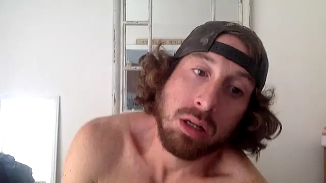 Snapshot of sirchubster chatting on 10-14-25, 09:04 sirchubster online show from 10-14-25, 09:04