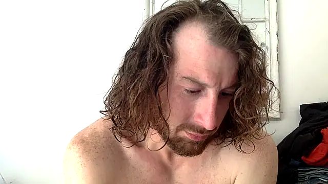 Snapshot of sirchubster chatting on 06-11-26, 07:00 sirchubster online show from 06-11-26, 07:00