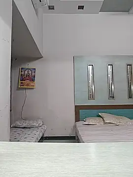 Vickyy 001 online show from 02-16-25, 02:00