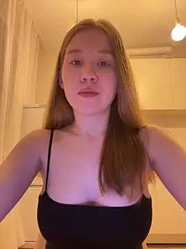 Eva Weyne online show from 03-12-26, 08:24