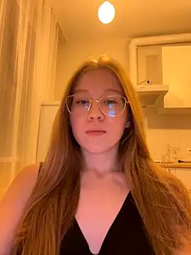 Eva Weyne online show from 10-29-25, 06:40