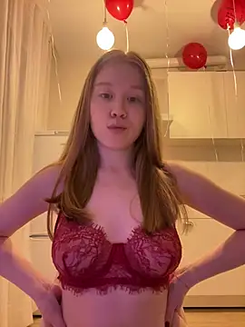 Eva Weyne online show from 03-25-26, 08:52