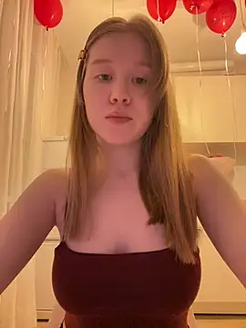 Eva Weyne online show from 03-28-26, 09:16