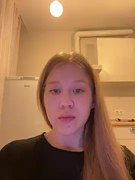 Eva Weyne online show from 07-20-26, 10:23