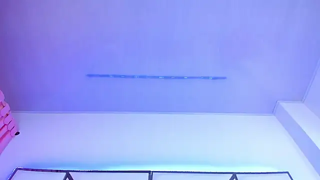 Snapshot of SarayRoyse chatting on 02-22-25, 10:20 SarayRoyse online show from 02-22-25, 10:20