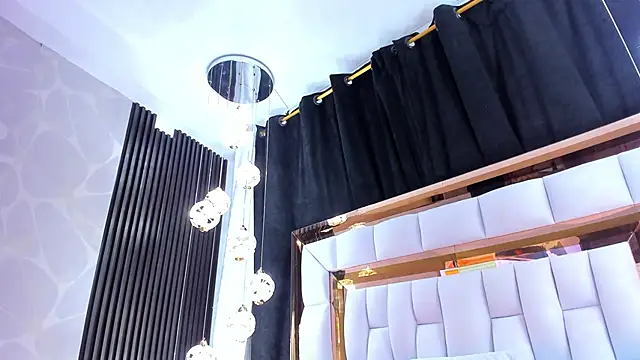 SarayRoyse online show from 02-17-26, 07:44