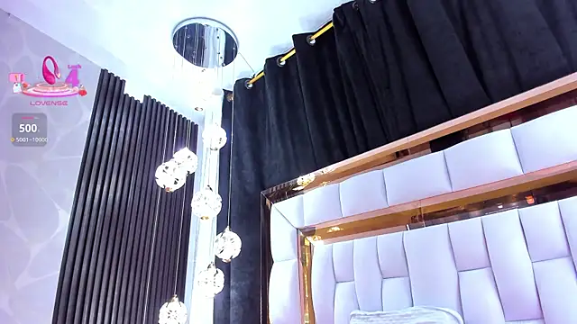 SarayRoyse online show from 03-25-26, 07:35