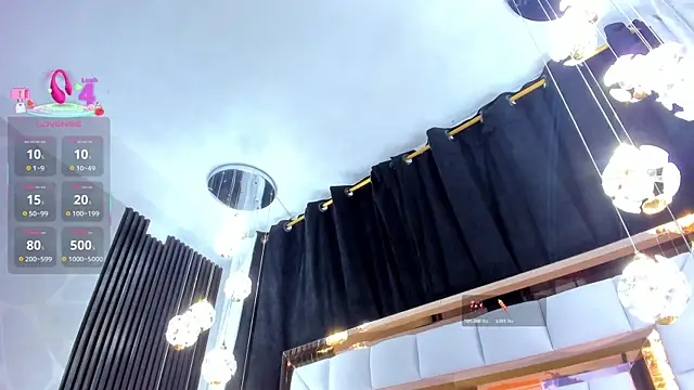 SarayRoyse online show from 11-13-25, 07:29