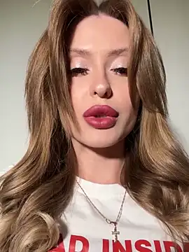 Sweet  Milly online show from 12-17-25, 12:43