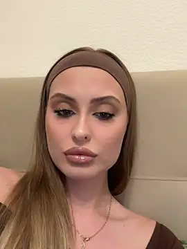 Sweet  Milly online show from 03-18-26, 04:41