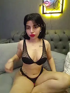 Snapshot of Esmertarcinim chatting on 04-26-26, 12:24 Esmertarcinim online show from 04-26-26, 12:24