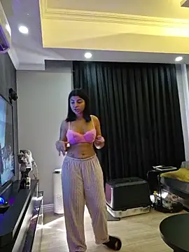 Esmertarcinim online show from 10-27-25, 11:55