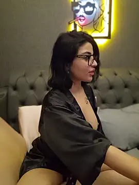 Esmertarcinim online show from 03-28-26, 03:24