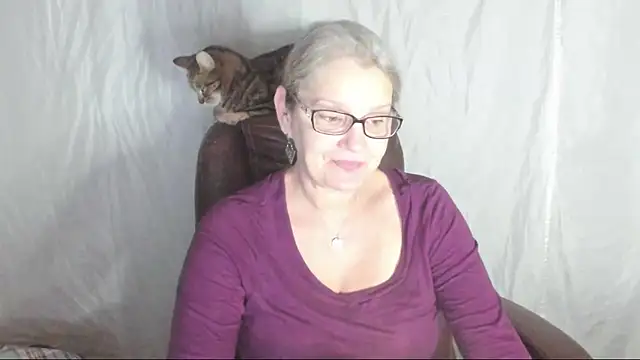 irinamaux online show from 03-07-25, 02:25