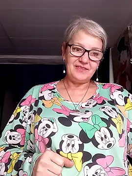 Snapshot of irinamaux chatting on 06-16-26, 05:40 irinamaux online show from 06-16-26, 05:40
