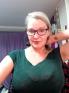 irinamaux online show from 02-19-26, 11:56