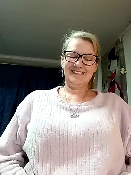 irinamaux online show from 04-27-26, 10:19