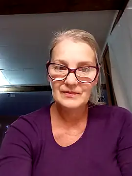 irinamaux online show from 10-15-25, 06:44