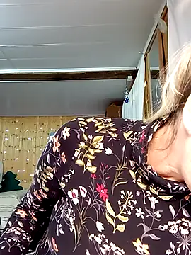 irinamaux online show from 10-02-25, 07:23