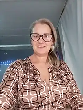 irinamaux online show from 11-22-25, 09:57