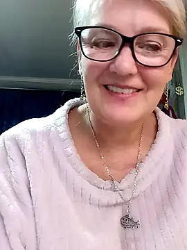 irinamaux online show from 05-18-26, 04:34