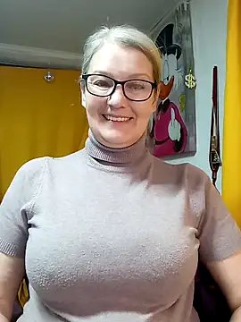 irinamaux online show from 03-17-26, 03:53