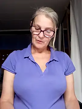 irinamaux online show from 10-03-25, 03:46