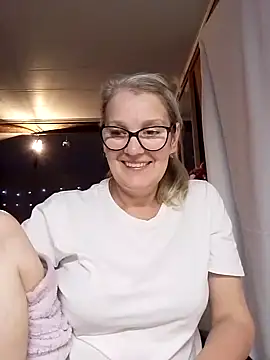 irinamaux online show from 11-06-25, 06:56