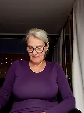 irinamaux online show from 09-30-25, 05:08