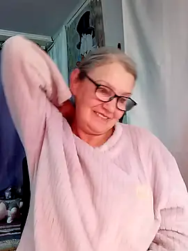 irinamaux online show from 01-15-26, 07:12