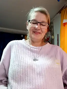 irinamaux online show from 04-28-26, 07:13