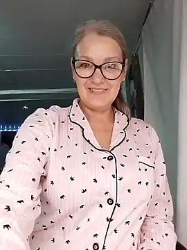 irinamaux online show from 11-21-25, 06:56