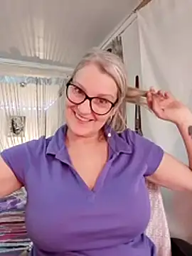 irinamaux online show from 12-14-25, 10:43