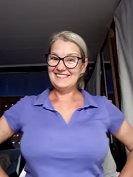 irinamaux online show from 09-10-25, 05:39