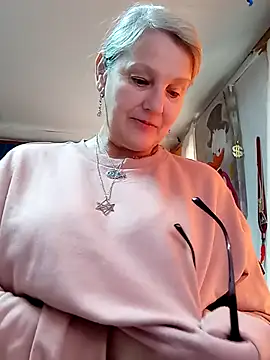 irinamaux online show from 04-24-26, 06:59