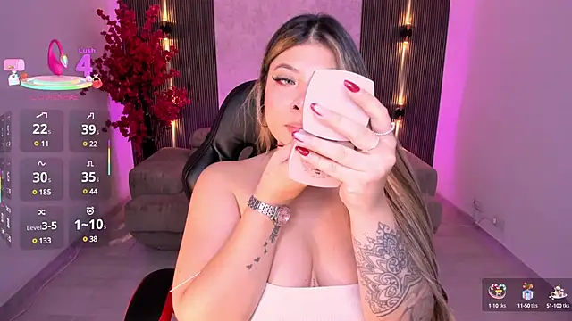 Snapshot of celeste_rosse chatting on 03-11-25, 04:08 celeste rosse online show from 03-11-25, 04:08